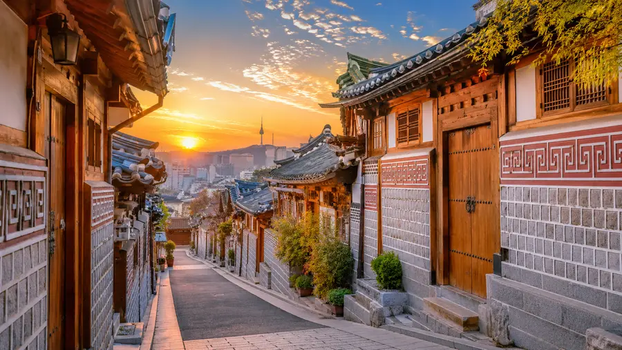 Best Restaurants, Cafes & Hotels in Bukchon Hanok Village
